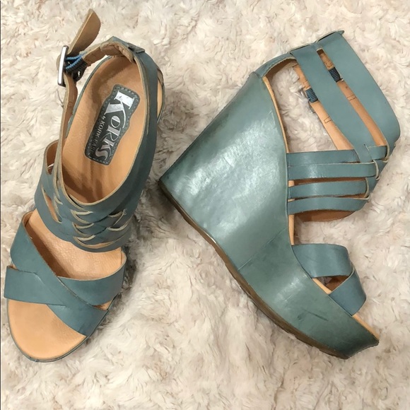 korks teal platform sandal
